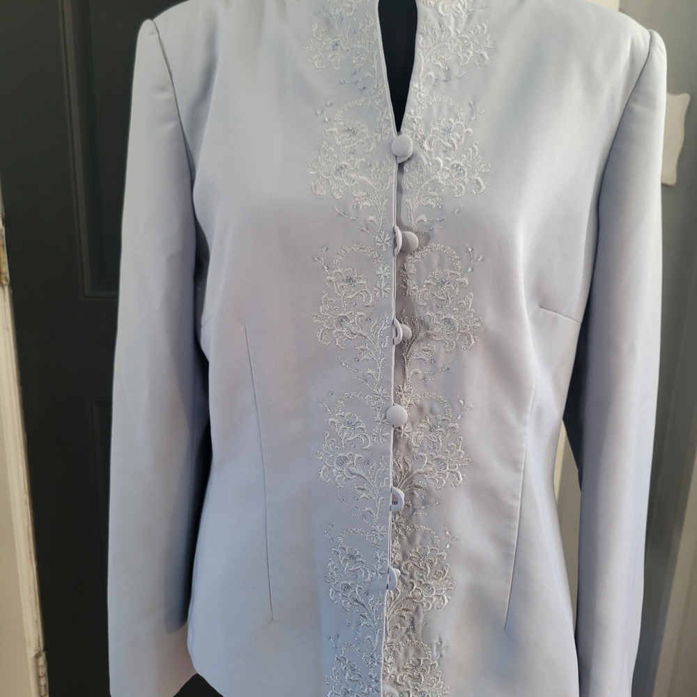 Elegant Women's Embroidered Jacket with matching pants in size 12